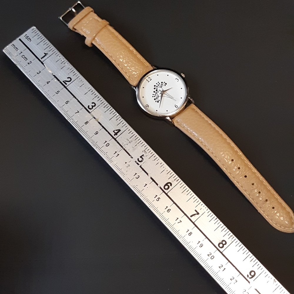 Watch - Picture 3 of 4